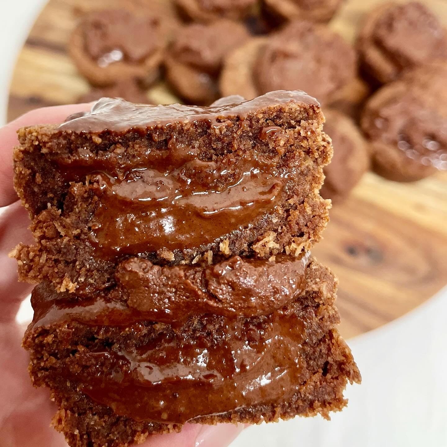 Chocolate Fudge Mousse Cookie Pies, photo 2 of 2