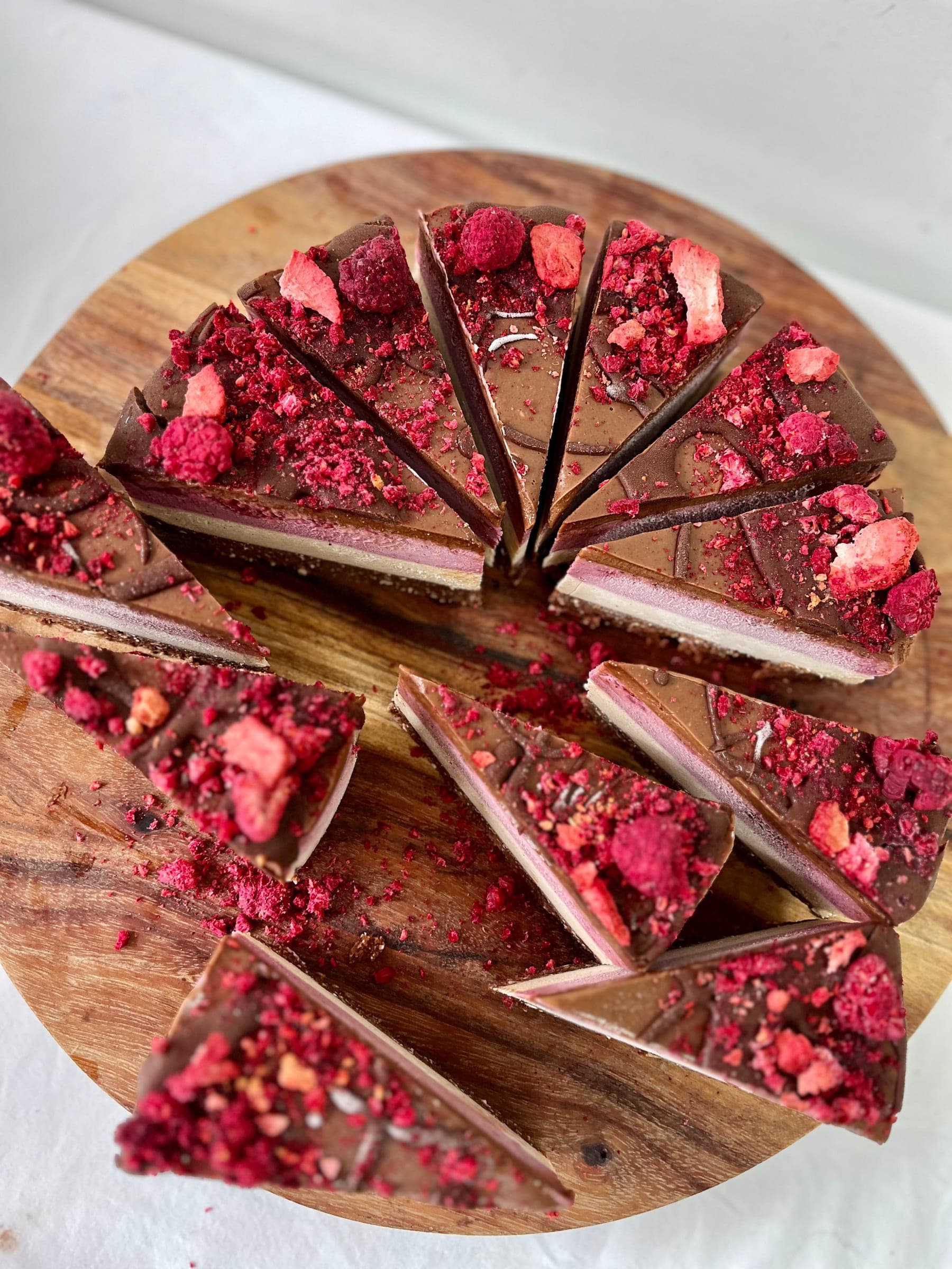 Raw Jelly Tip Berry and Chocolate Cheesecake, photo 2 of 2