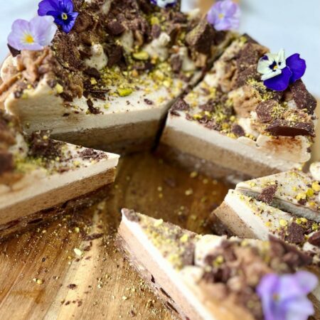 Raw Easter Spiced Cheesecake