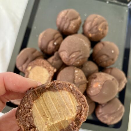 CHRISTMAS COLLECTION- Raw Salted Caramel Protein Balls (8 Pack)